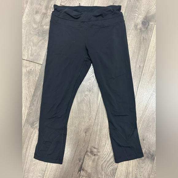 Lululemon Crop Leggings - Picture 1 of 5